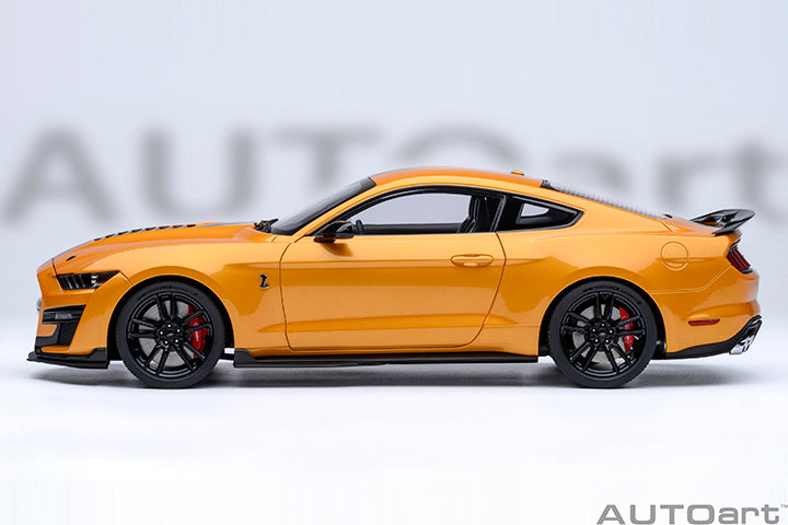 73099 FORD MUSTANG SHELBY GT500 (CYBER ORANGE)
