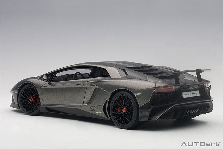 74554 LAMBORGHINI AVENTADOR LP750-4 SV (GRIGIO TITANS/MATT GREY)