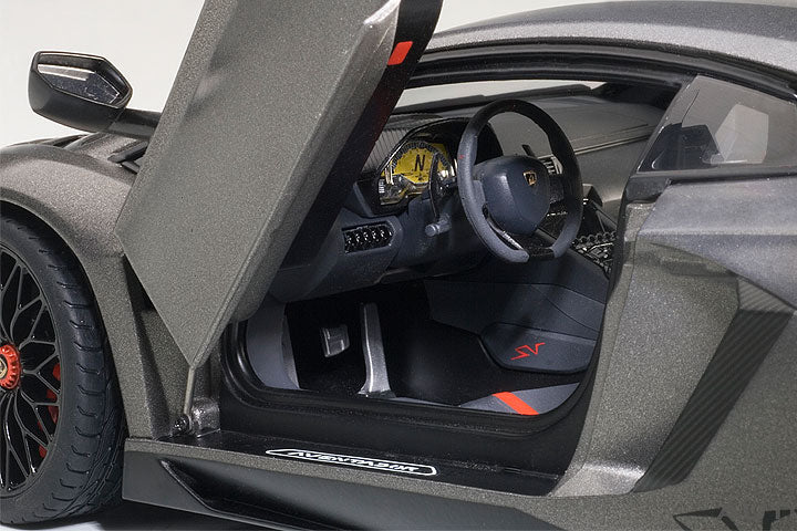 74554 LAMBORGHINI AVENTADOR LP750-4 SV (GRIGIO TITANS/MATT GREY)