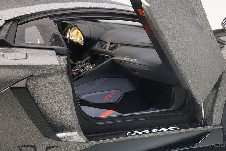 74554 LAMBORGHINI AVENTADOR LP750-4 SV (GRIGIO TITANS/MATT GREY)