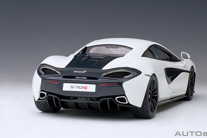 76041 McLAREN 570S (WHITE/BLACK WHEELS)