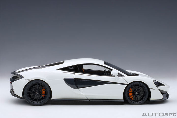 76041 McLAREN 570S (WHITE/BLACK WHEELS)