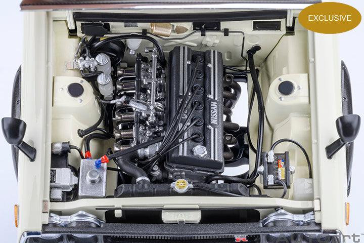 77478 *Exclusive* NISSAN SKYLINE 2000 GT-R (KPGC110) TUNED VERSION (WHITE/CARBON BONNET)