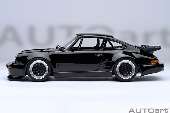 78158 PORSCHE 911 (930) TURBO WANGAN MIDNIGHT "BLACKBIRD" (COMIC #1 VERSION) *Pre-order*