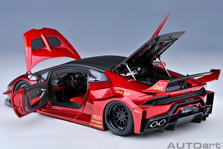 79126 LIBERTY WALK LB SILHOUETTE WORKS HURACAN GT (RED)