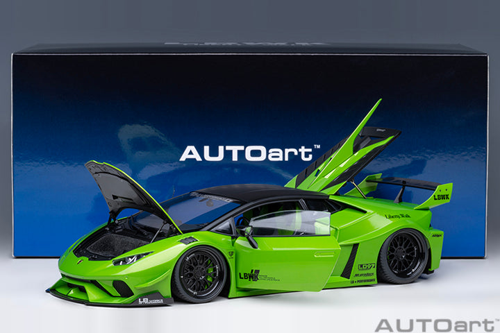 79128 LIBERTY WALK LB SILHOUETTE WORKS HURACAN GT (PEARL GREEN)