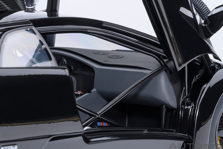 79137 LAMBORGHINI DIABLO GTR (DEEP BLACK)