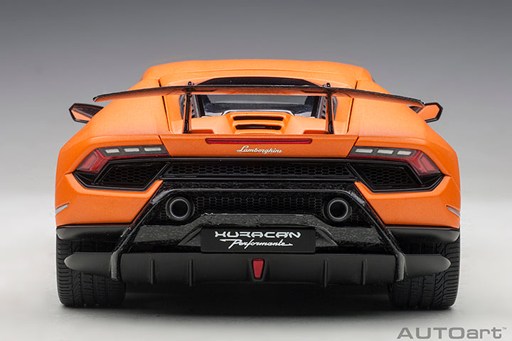 79152 LAMBORGHINI HURACAN PERFORMANTE (ARANCIO ANTHAEUS/MATT ORANGE)