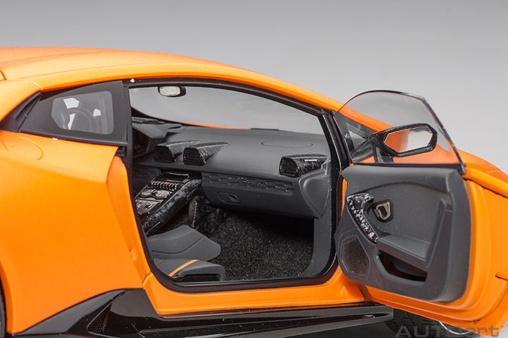 79152 LAMBORGHINI HURACAN PERFORMANTE (ARANCIO ANTHAEUS/MATT ORANGE)