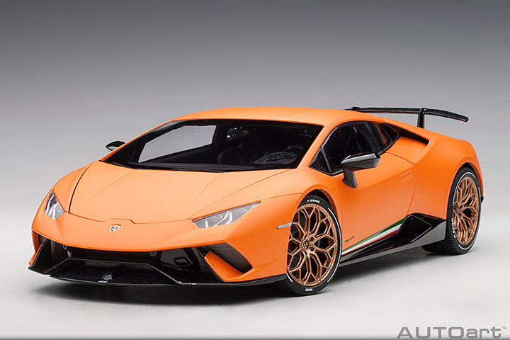 79152 LAMBORGHINI HURACAN PERFORMANTE (ARANCIO ANTHAEUS/MATT ORANGE)