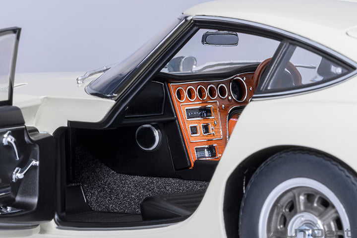 79546 TOYOTA 2000GT 1967 (WHITE)