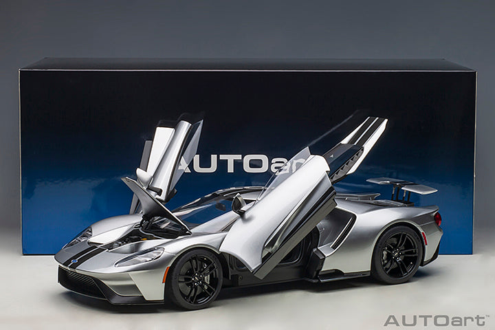 12108 FORD GT 2017 (INGOT SILVER/BLACK STRIPES)