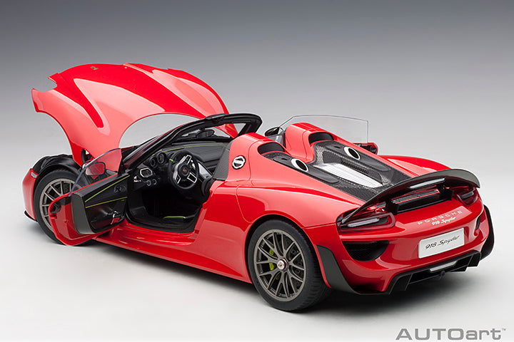12122 PORSCHE 918 SPYDER WEISSACH PACKAGE (GUARDS RED)