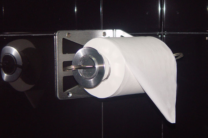 40131 Centre lock racing toilet paper holder