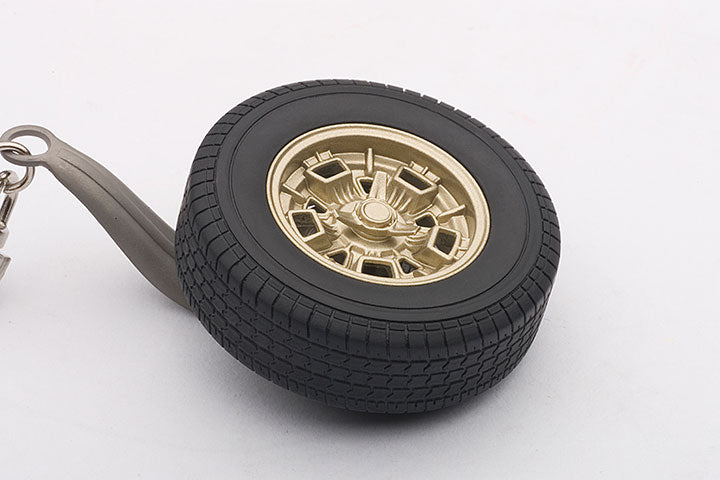 40453 Lamborghini Miura SV wheel keychain