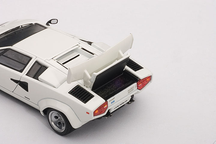 54533 1/43 LAMBORGHINI COUNTACH 5000 S (WHITE) (WITH OPENINGS)