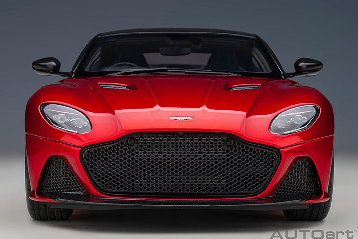 70293 ASTON MARTIN DBS SUPERLEGGERA (HYPER RED)