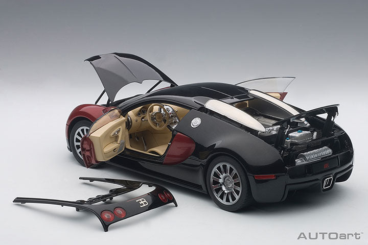 70909 BUGATTI EB 16.4 VEYRON PRODUCTION CAR (INTERIOR IN BEIGE / BODY SHELL IN BLACK/R