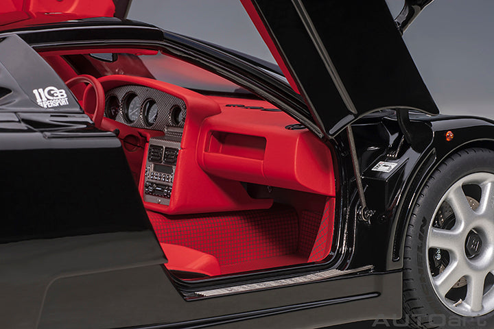 70919 BUGATTI EB110 SS (NERO VERNICE/BLACK)