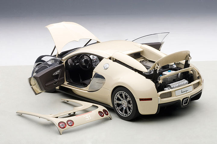 70959 BUGATTI VEYRON L'EDITION CENTENAIRE (WHITE/HERMANN ZU LEININGEN)