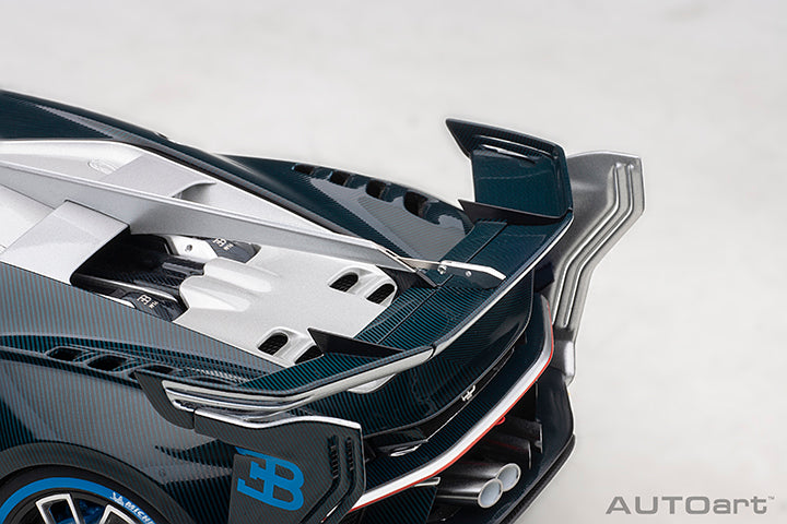 70987 BUGATTI VISION GRAN TURISMO (SILVER/BLUE CARBON)