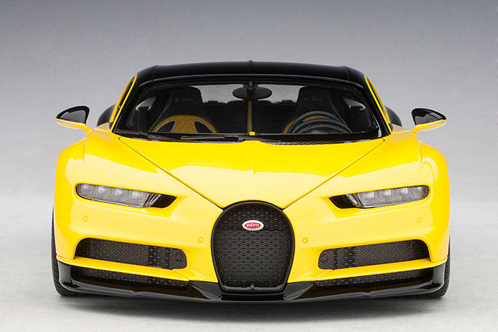 70994 BUGATTI CHIRON 2017 (JAUNE MOLSHEIM YELLOW/NOCTURNE BLACK)