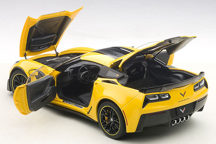 71260 CHEVROLET CORVETTE C7 Z06 C7R EDITION (CORVETTE RACING YELLOW)