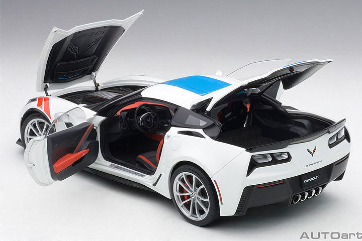 71271 CHEVROLET CORVETTE GRAND SPORT (ARCTIC WHITE/BLUE STRIPES/RED FENDER HASH MARKS)