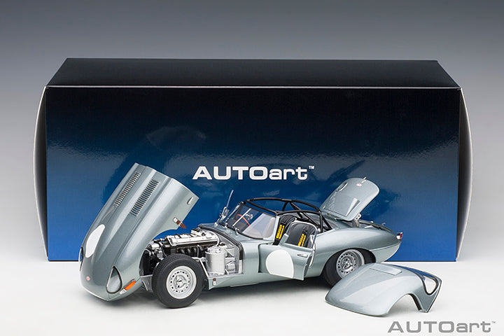 73646 JAGUAR LIGHTWEIGHT E-TYPE (SILVER)