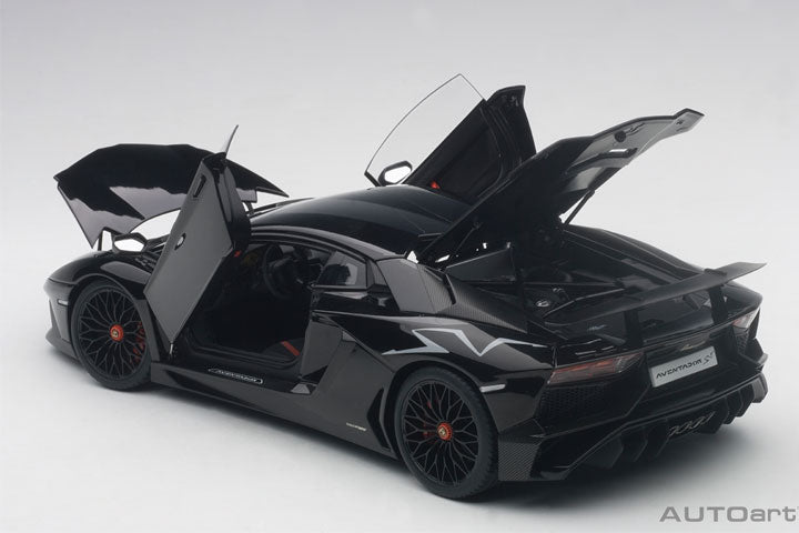 74556 LAMBORGHINI AVENTADOR LP750-4 SV (NERO ALDEBARAN/GLOSS BLACK)