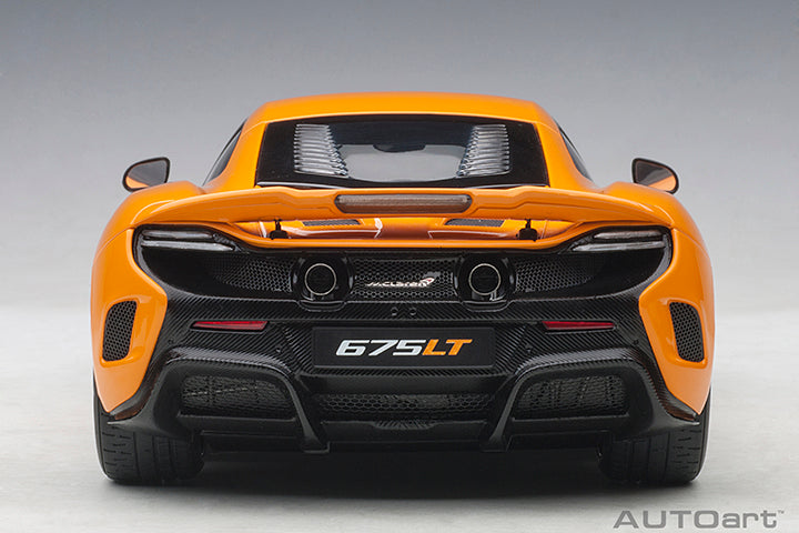 76048 McLAREN 675LT (McLAREN ORANGE)