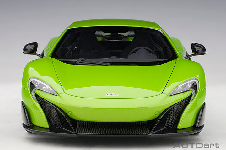 76049 McLAREN 675LT (NAPIER GREEN)