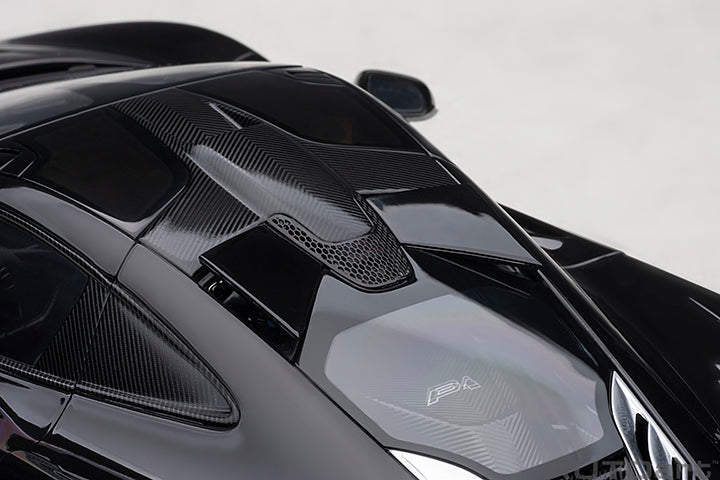 76065 McLAREN P1 (FIRE BLACK W/ RED/BLACK INTERIOR)