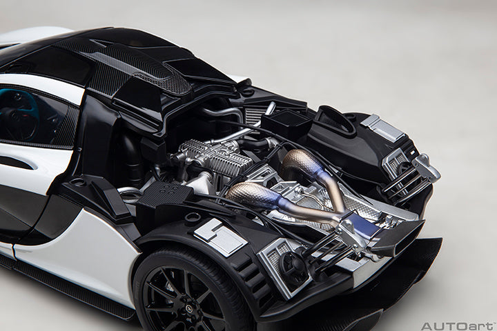 76066 McLAREN P1 (ALASKAN DIAMOND WHITE W/ BLUE/BLACK INTERIOR)