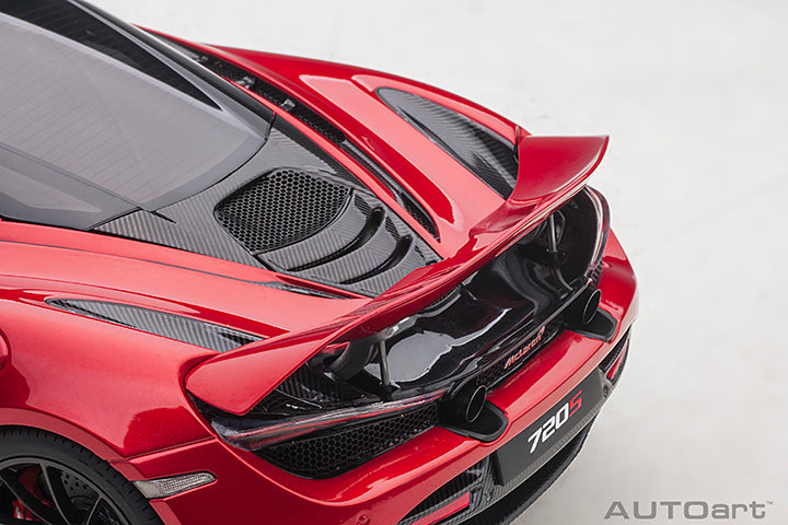 76072 McLAREN 720S (MEMPHIS RED/METALLIC RED)