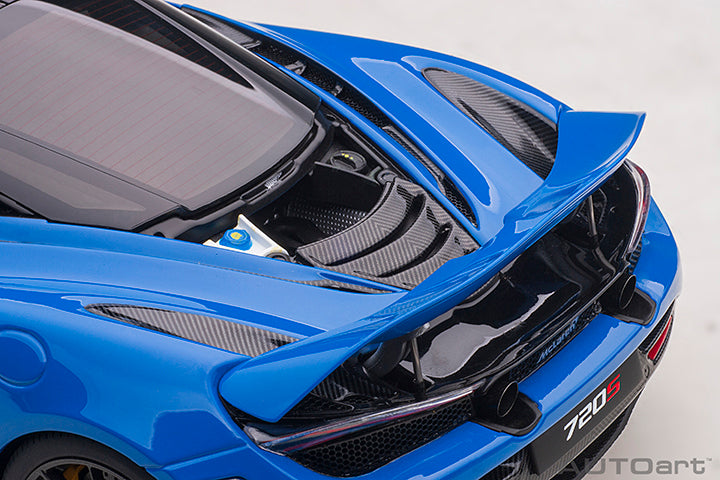 76073 McLAREN 720S (PARIS BLUE/METALLIC BLUE)