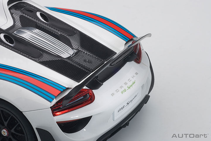 77927 PORSCHE 918 SPYDER WEISSACH PACKAGE (WHITE/MARTINI LIVERY)