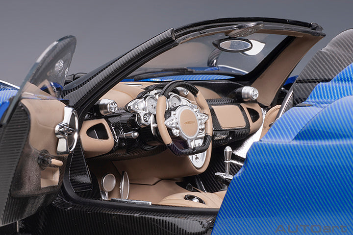 78286 PAGANI HUAYRA ROADSTER (BLU TRICOLORE CARBON FIBER)