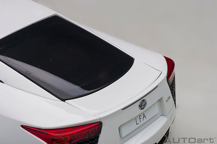 78850 LEXUS LFA (WHITEST WHITE)