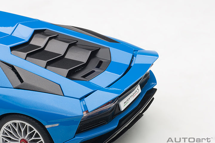 79134 LAMBORGHINI AVENTADOR S (BLU NILA/PEARL BLUE)