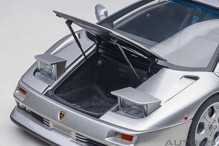 79143 LAMBORGHINI DIABLO SE30 JOTA (TITANIO/METALLIC SILVER)