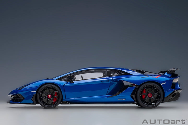 79174 LAMBORGHINI AVENTADOR SVJ (BLU NETHUNS/METALLIC BLUE)