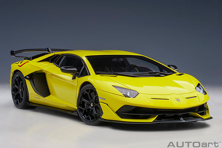 79175 LAMBORGHINI AVENTADOR SVJ (GIALLO TENERIFE/PEARL YELLOW)