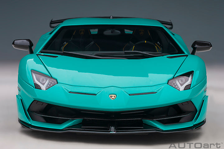 79176 LAMBORGHINI AVENTADOR SVJ (BLU GLAUCO/SOLID BLUE)