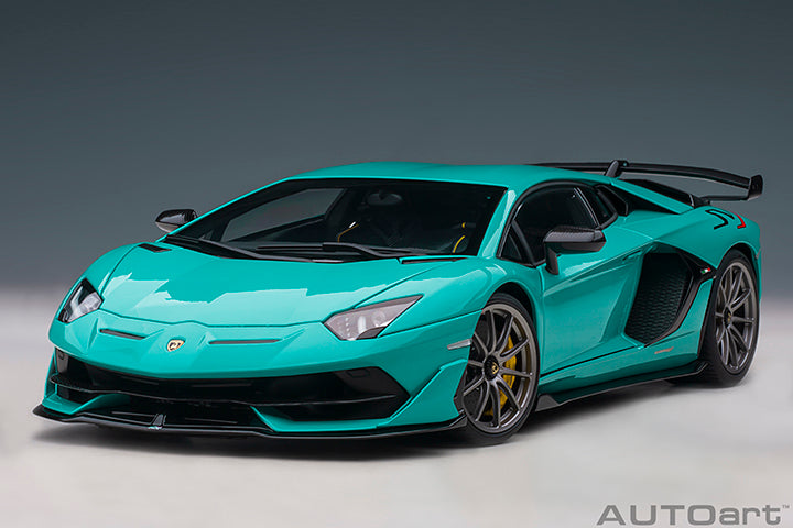 79176 LAMBORGHINI AVENTADOR SVJ (BLU GLAUCO/SOLID BLUE)