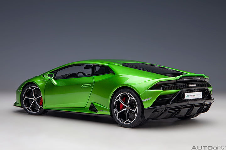 79215 LAMBORGHINI HURACAN EVO (VERDE SELVANS)