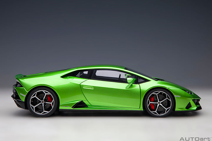 79215 LAMBORGHINI HURACAN EVO (VERDE SELVANS)