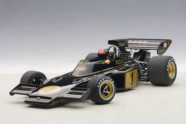 87328 LOTUS 72E 1973 EMERSON FITTIPALDI #1 (WITH DRIVER FIGURINE IN COCKPIT)