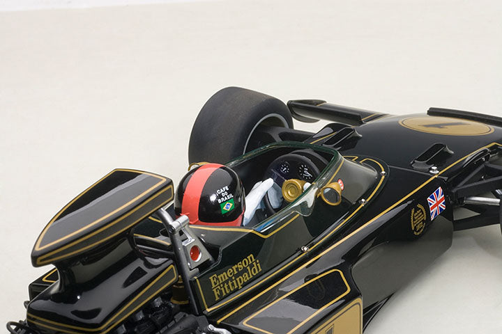 87328 LOTUS 72E 1973 EMERSON FITTIPALDI #1 (WITH DRIVER FIGURINE IN COCKPIT)