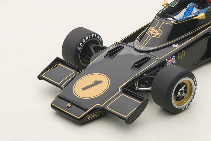 87328 LOTUS 72E 1973 EMERSON FITTIPALDI #1 (WITH DRIVER FIGURINE IN COCKPIT)